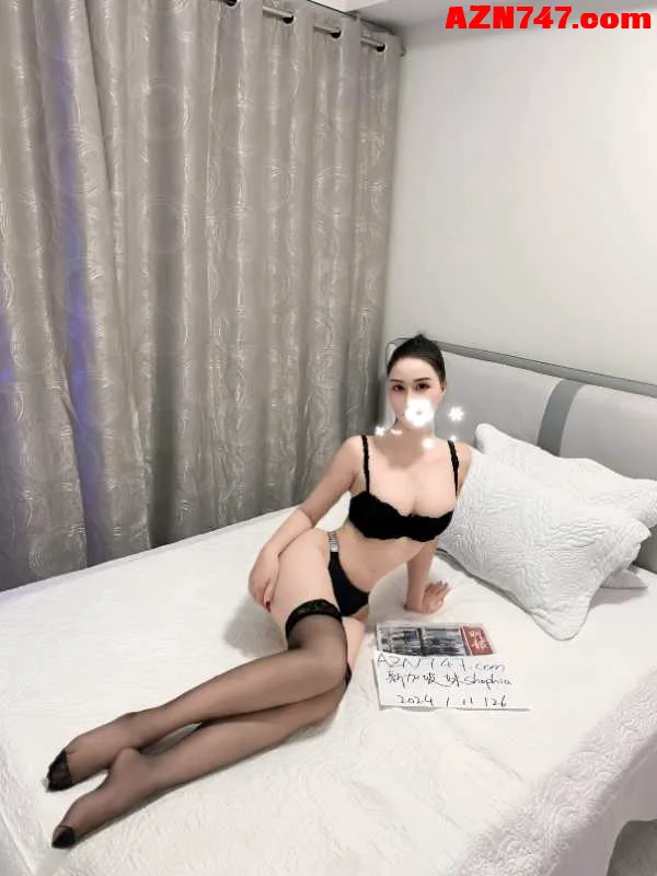 【真人照片】新加坡妹Shophia 高颜值美女 淫声浪语 01